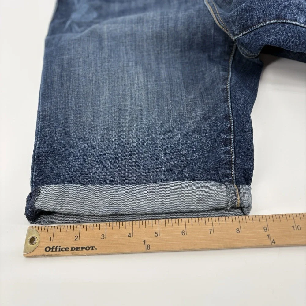 Womens Levi's Cuffed Stretch‎ Jean Shorts Size 31 (32) Blue Embellished